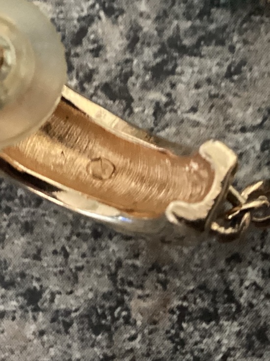 Swarovski crystal drop earrings in great condition - Picture 3 of 4